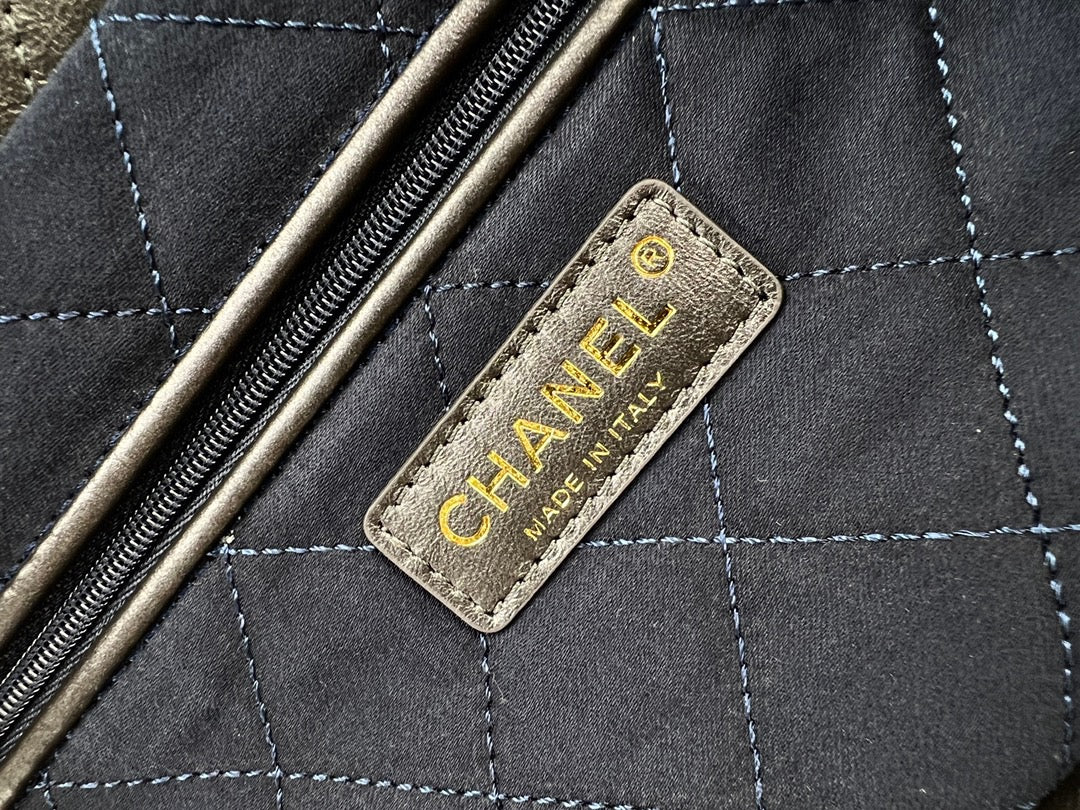 Chanel 22 Bag In Gray Calfskin Leather