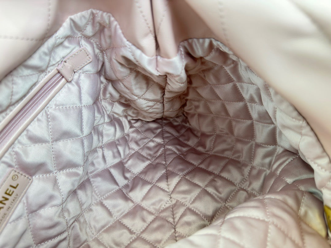 Chanel 22 Bag In Pink Calfskin Leather