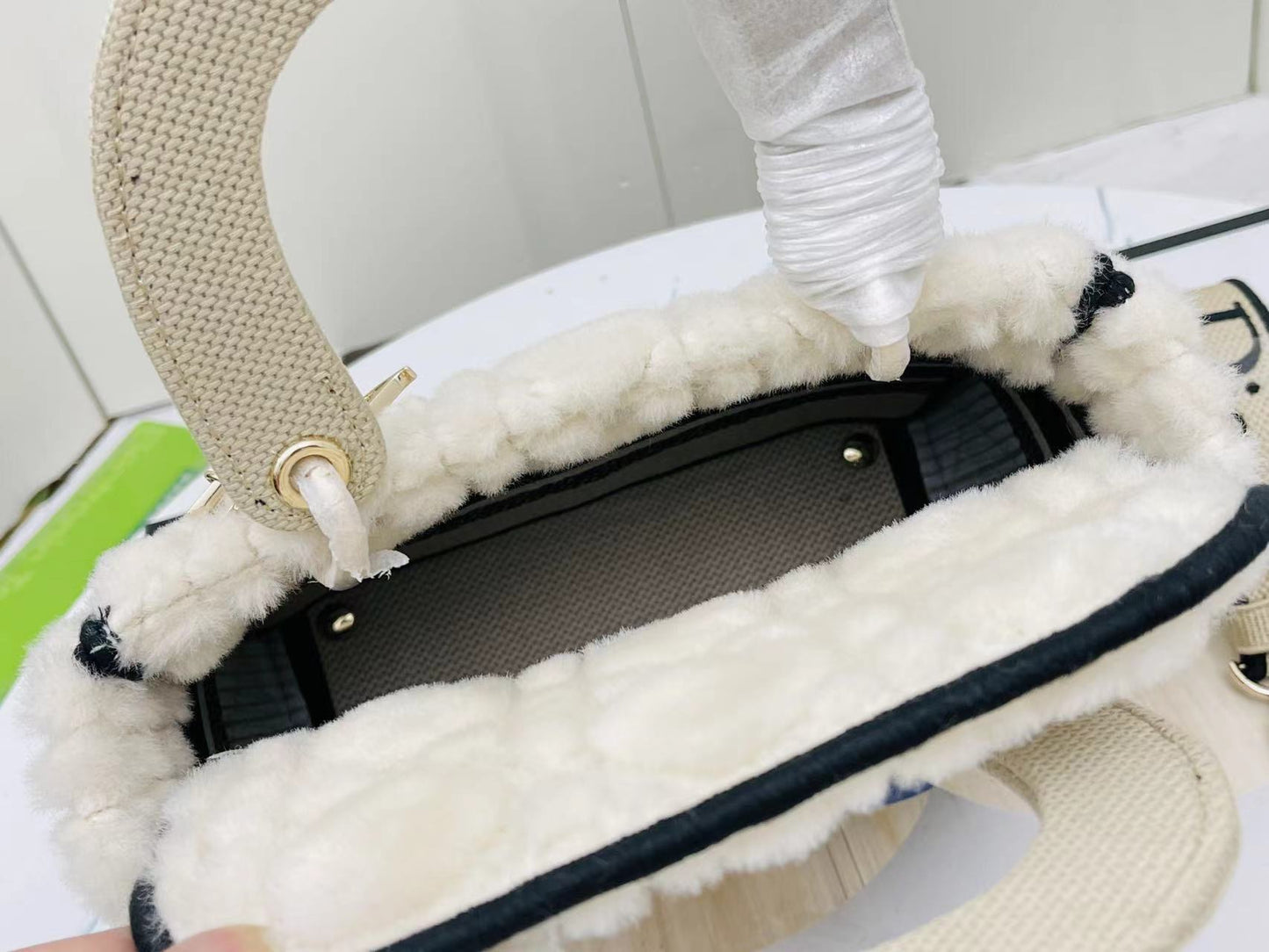 Dior Lady D-Lite Medium Bag In White Lambswool