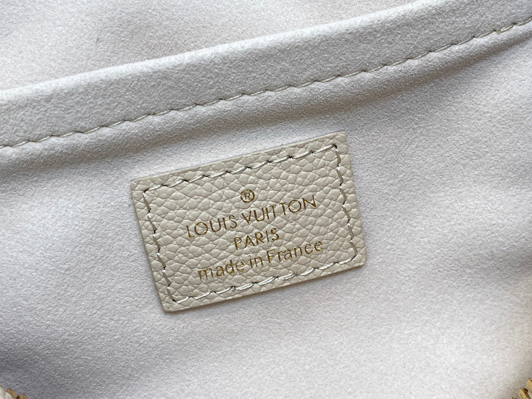 LV Speedy 20 Strawberry Cream White Series