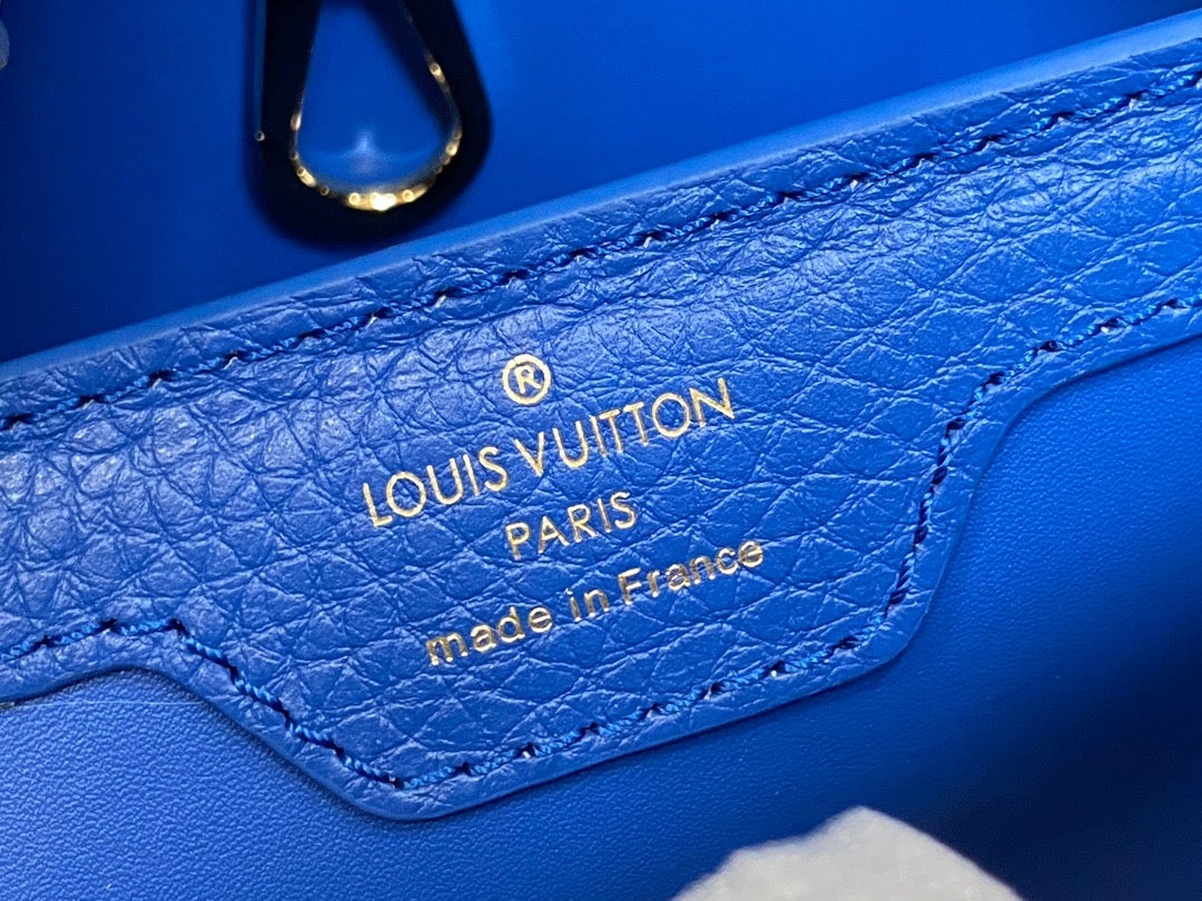 Louis Vuitton Capucines Small Bag In Dark Blue