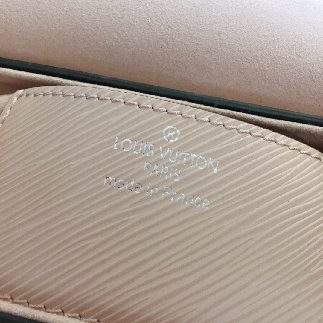 Louis Vuitton Twist Pouch In Light Pink Epi Leather With Silver Chain