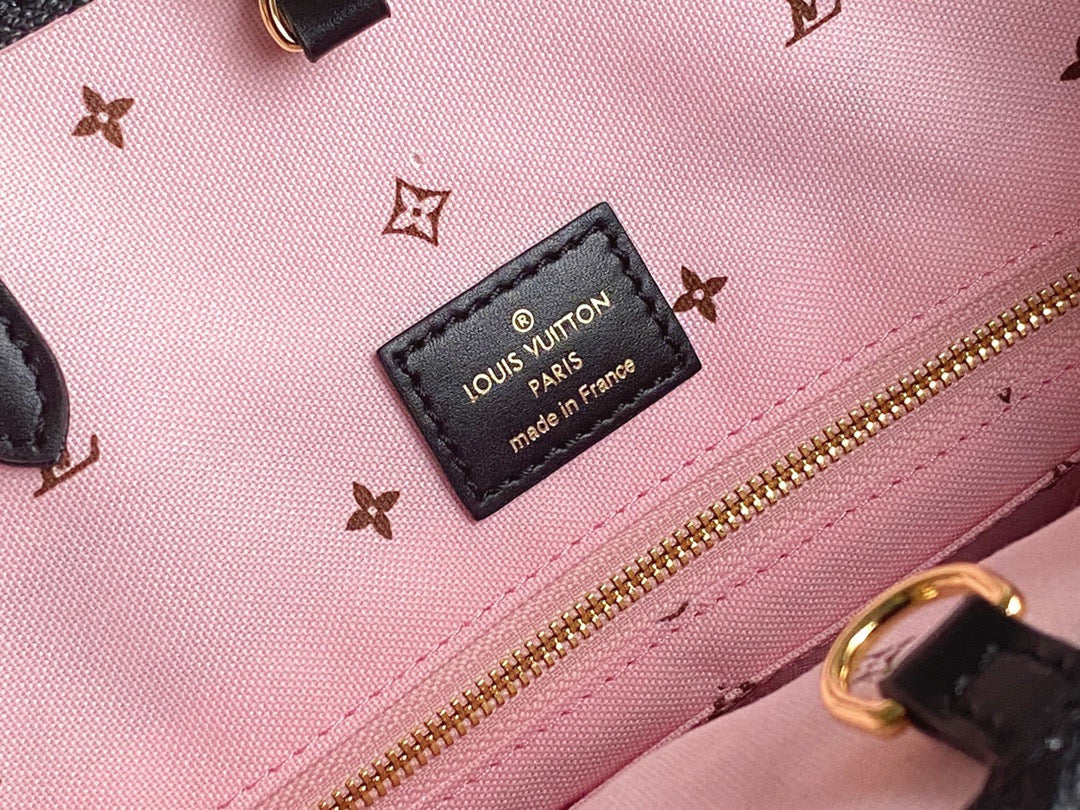 Louis Vuitton Onthego Handbags In Black With Pink Presbyopia