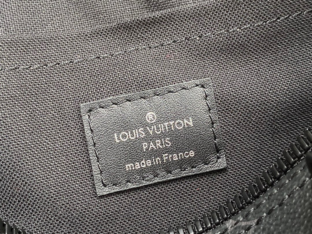 Louis Vuitton Keepall Bandouliere 25 Monogram Black Polka Dots