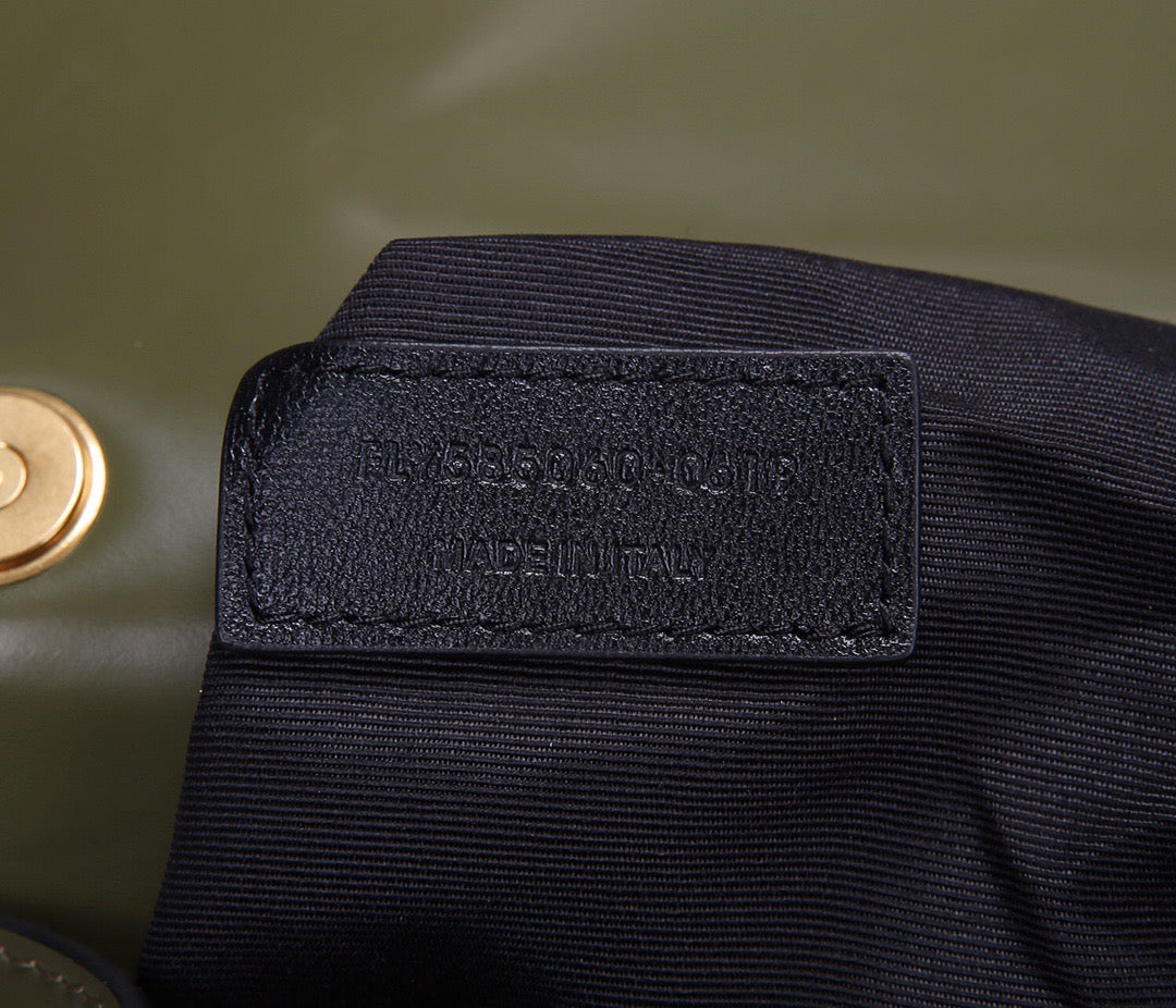 Saint Laurent Le Carre Satchel Bag In Dark Green Calfskin