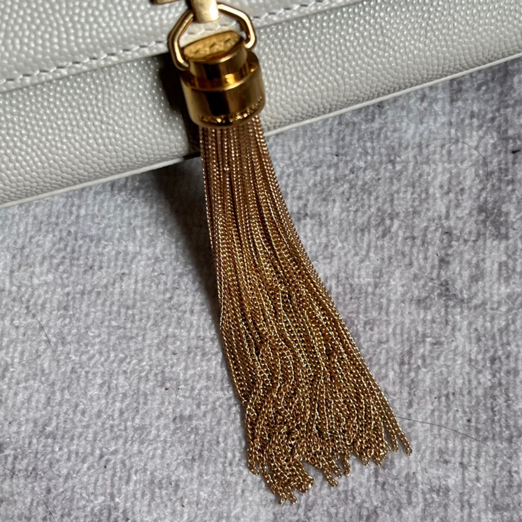 Saint Laurent Kate Medium Tassel Bag In White Grain De Poudre Leather