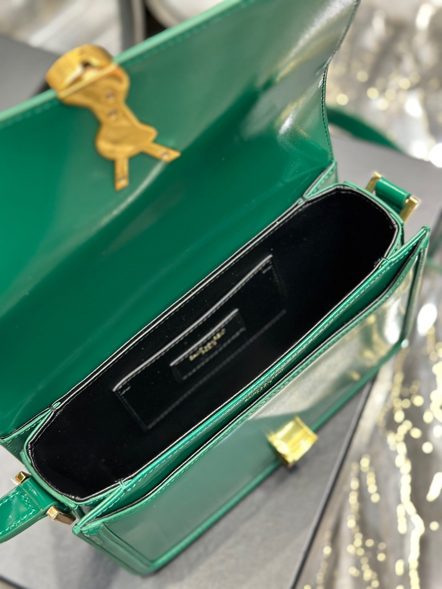 Saint Laurent Medium Solferino Bag In Dark Green Patent Leather