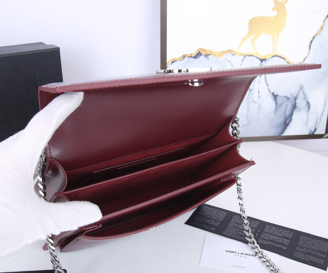 Saint Laurent Sunset Medium Chain Bag In Burdungy Calfskin