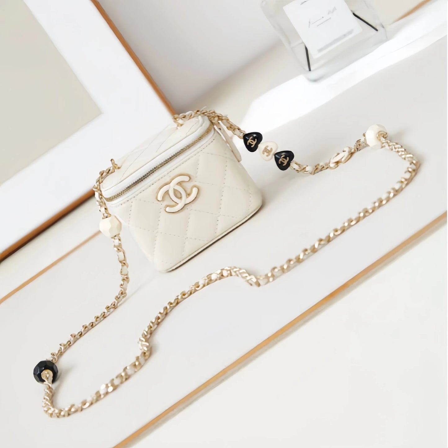 Chanel Classic CC Vanity Case White Lambskin Gold Hardware