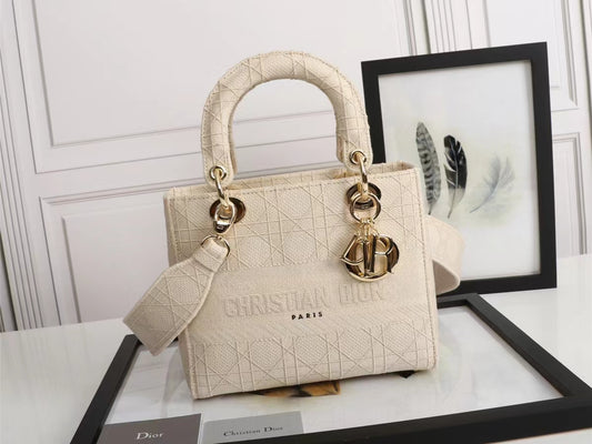 Dior Lady D-Lite Medium Bag In  Beige Jardin Botanique Embroidery