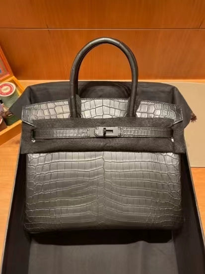 Hermes Birkin 30 Black Crocodile Leather Bag With Black Hardware