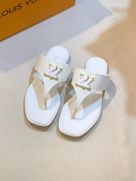 LV White Slippers With LV Logo