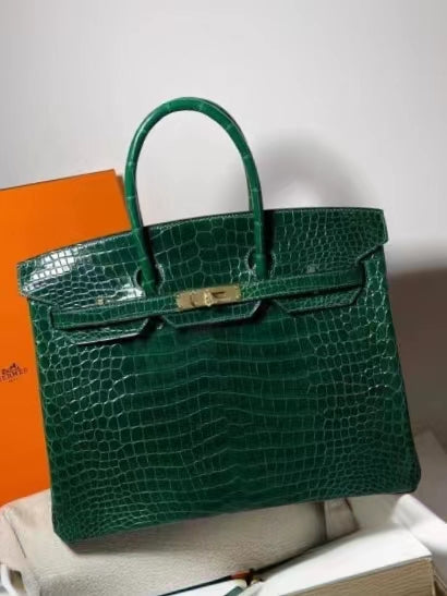 Hermes Birkin 35 Emerald Crocodile Shiny Leather With Gold Hardware