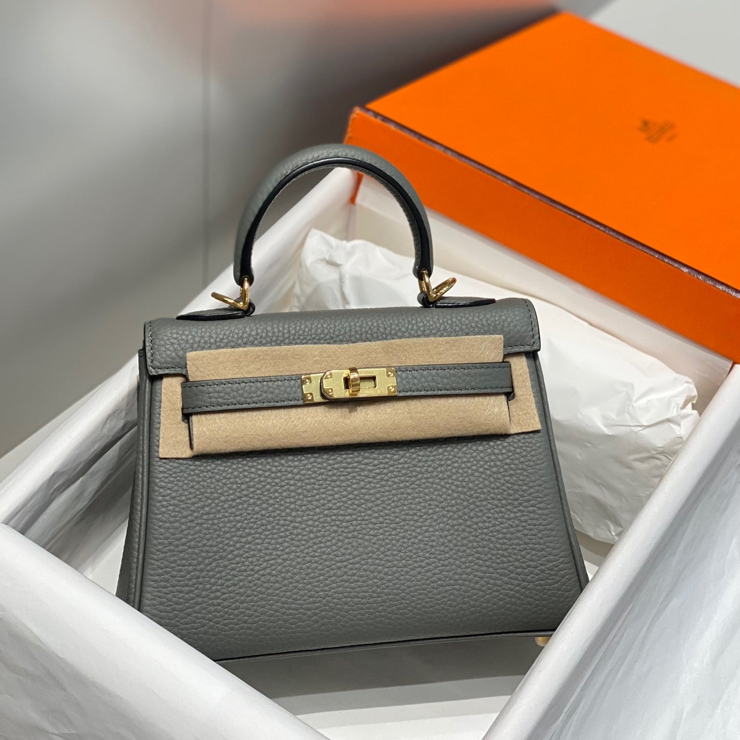 Hermes Kelly 20cm Bag In OL Gris Meyer Togo Leather