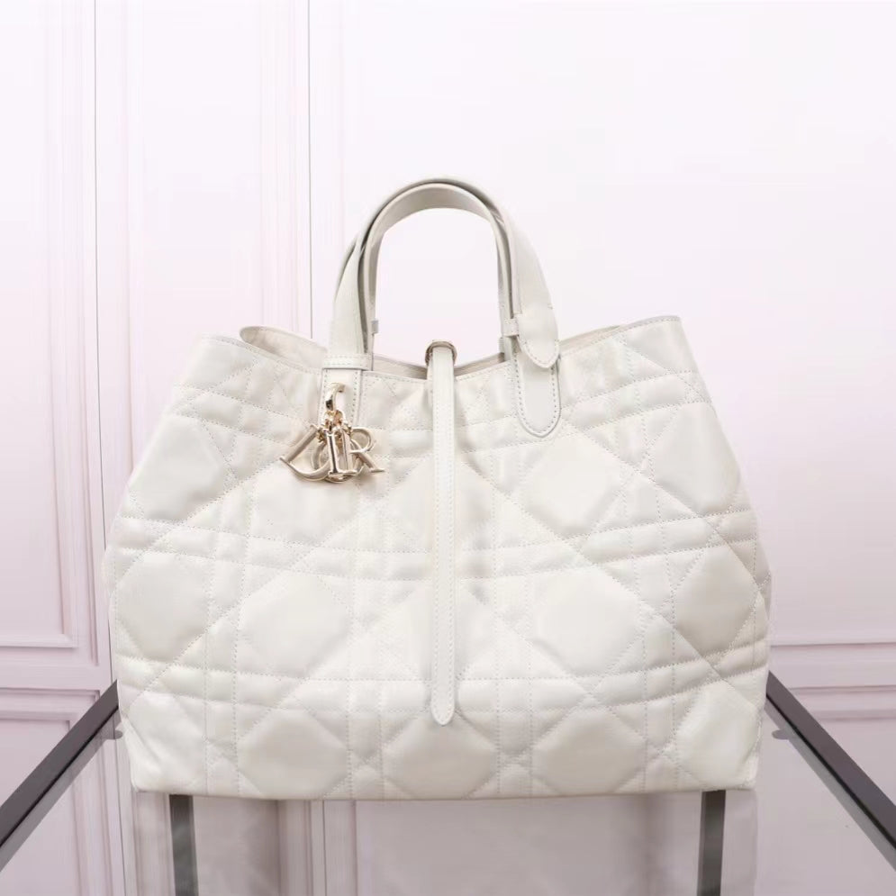 Dior Toujours Large Bag in White Macrocannage Calfskin