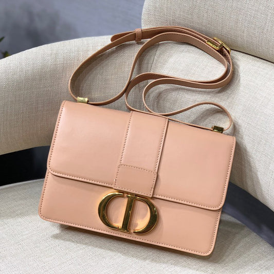 Dior 30 Montaigne Bag In Pink Box Calfskin