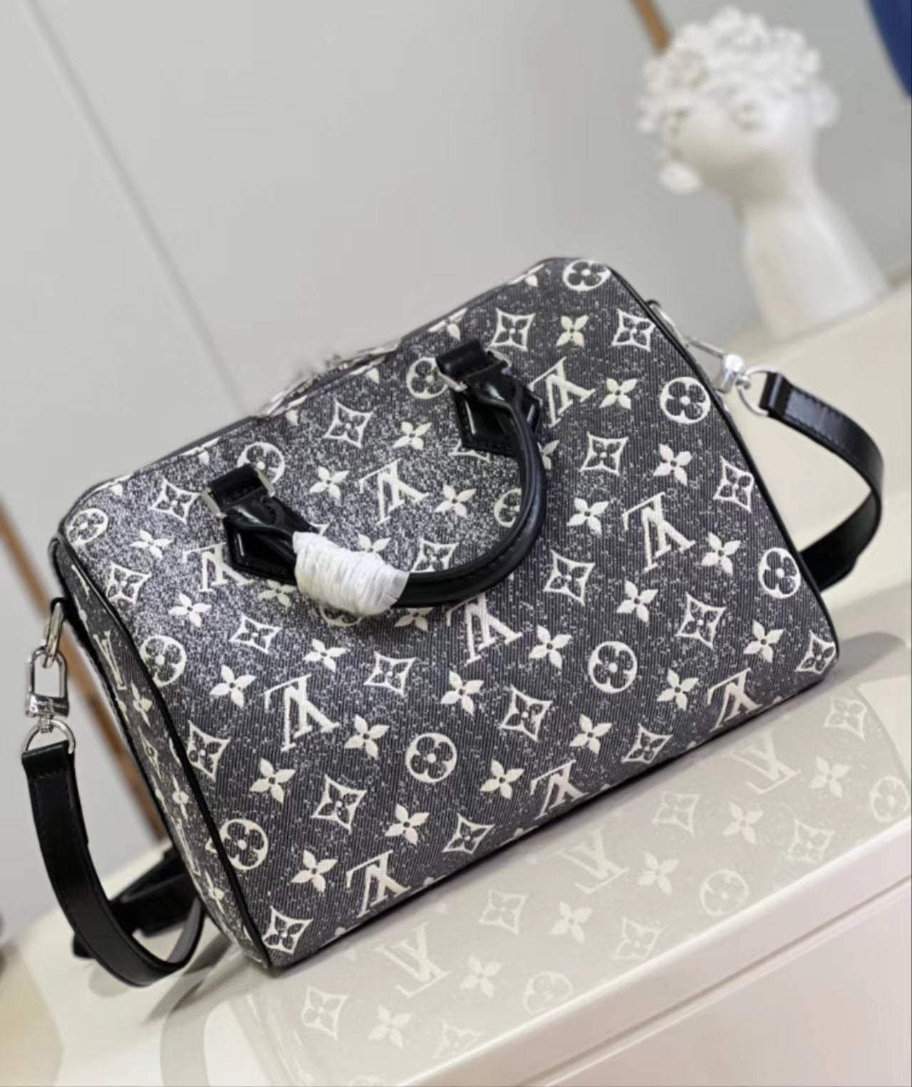 LV Speedy 25 In Black Denim Gradient Series