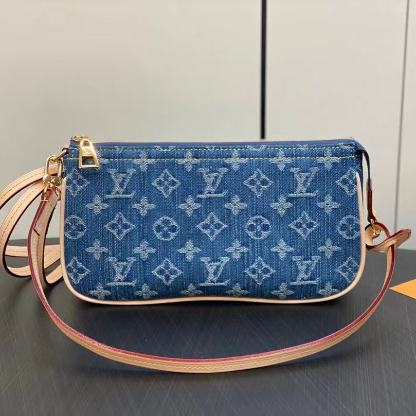 Louis Vuitton Large Pochette Accessories In Blue Denim Presbyopia