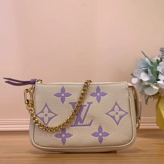 Louis Vuitton Mini Pochette Accessories In Purple Presbyopia