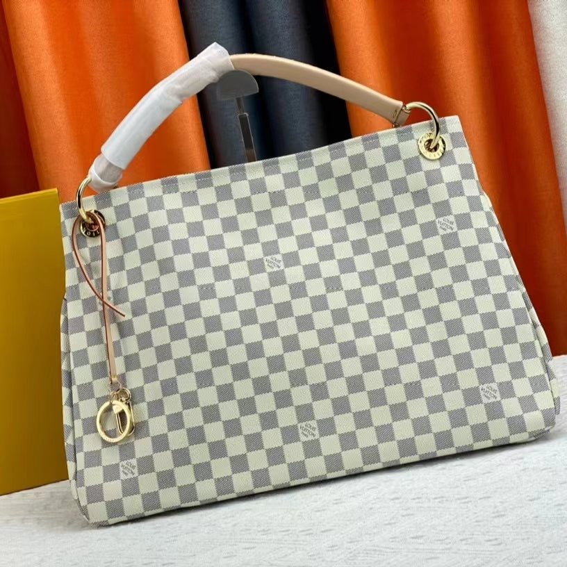 Louis Vuitton Artsy Beige Checkerboard Empreinte Leather With Beige Lining