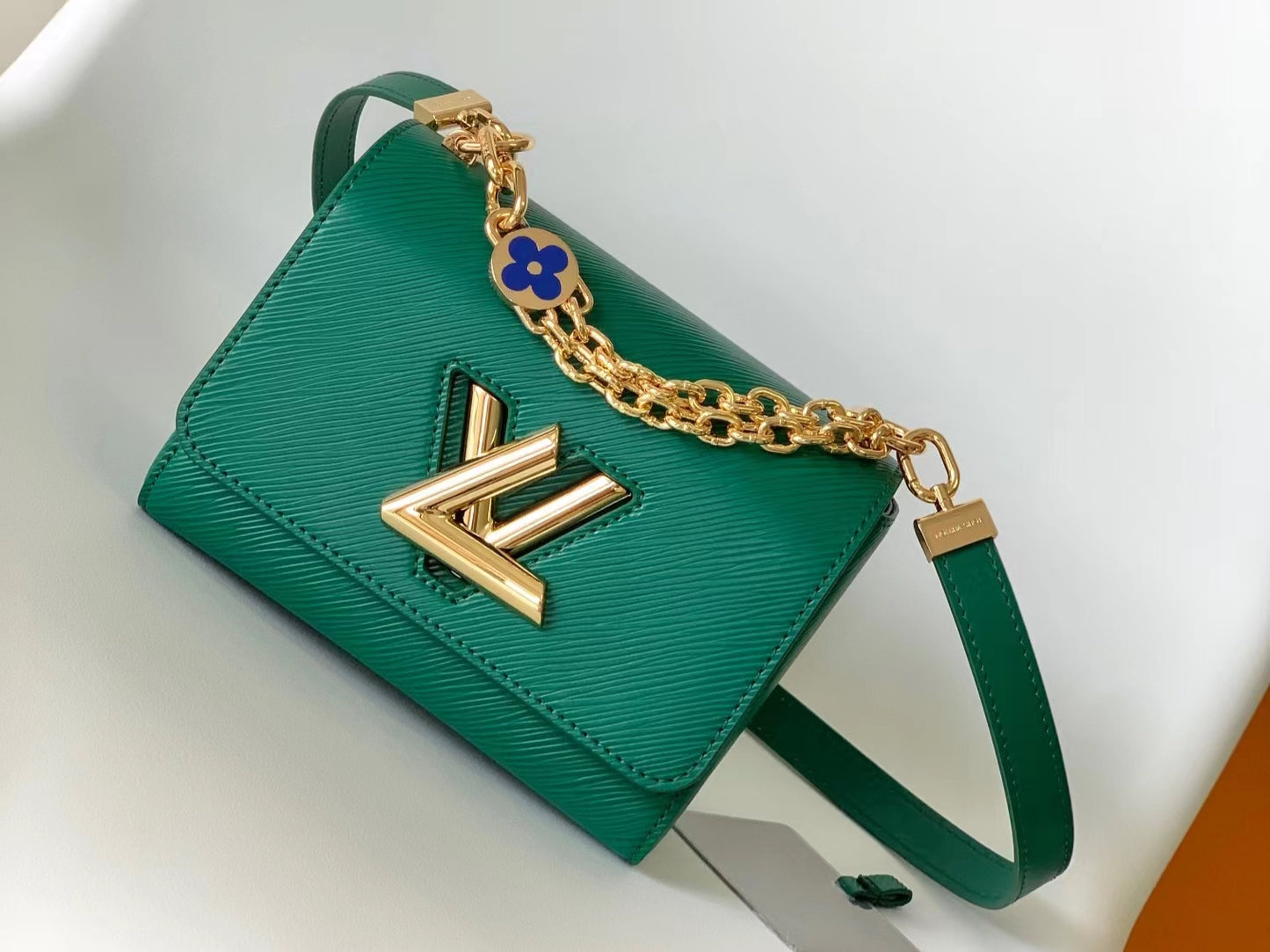 Louis Vuitton Twist Pouch In Dark Green Epi Leather With Gold Chain