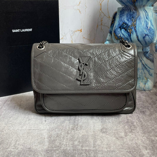 Saint Laurent Niki Medium Chain Bag In Tinware Gray Crinkled Leather