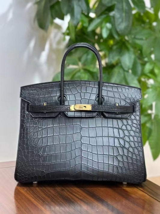 Hermes Birkin 35 Black Crocodile Leather With Gold Hardware