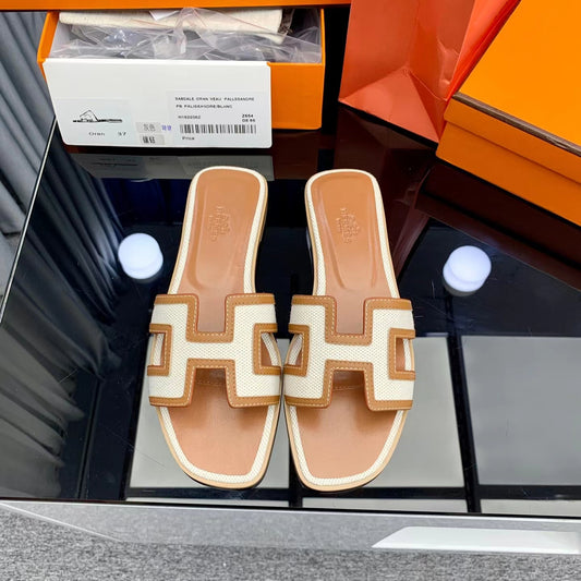 Hermès Oran Sandals Beige Canvas