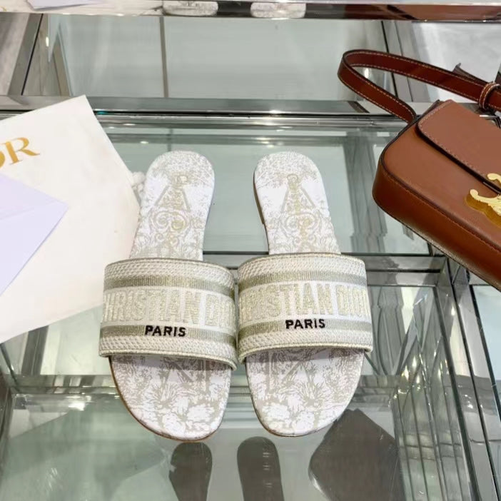 Dior CD Dway Slides In Beige