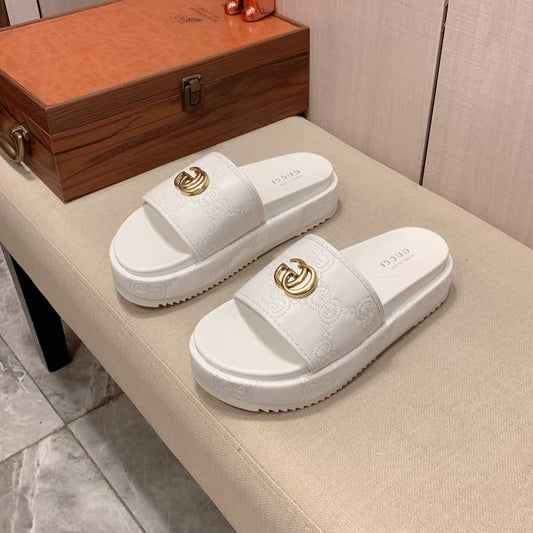 Gucci CG Rubber Slides In White