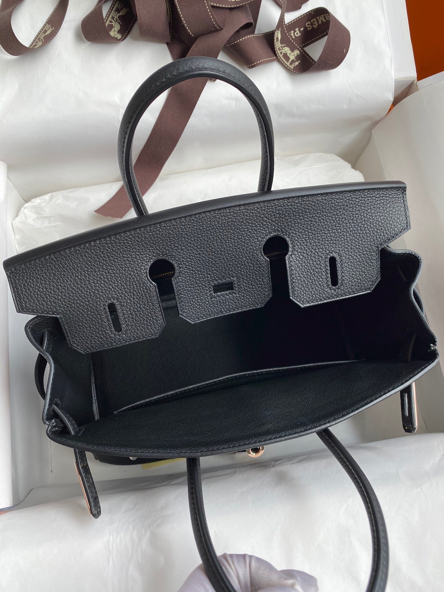 Hermes Birkin 25 Bag In Black Togo Leather