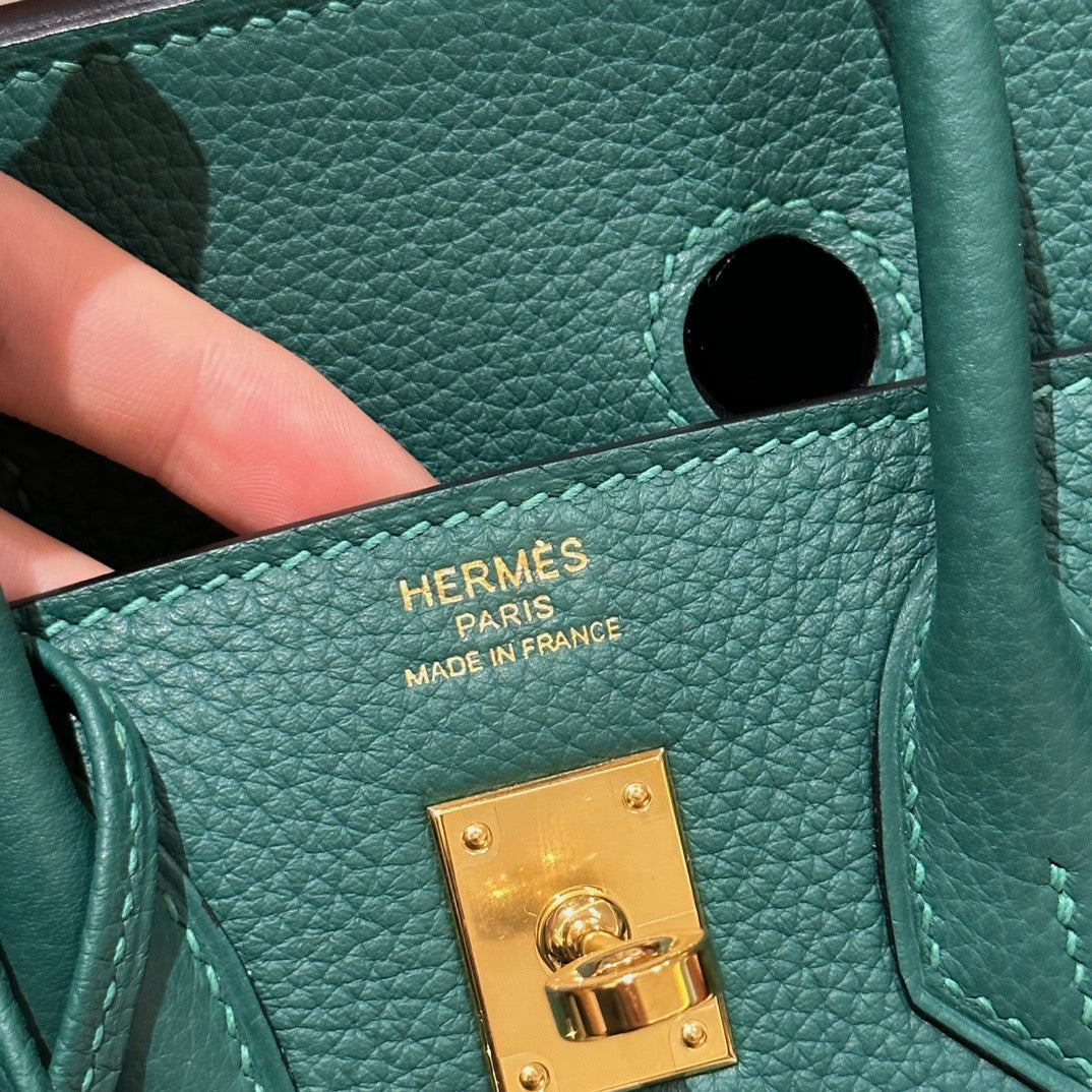 Hermes Birkin 25 Bag In Malachite Togo Leather