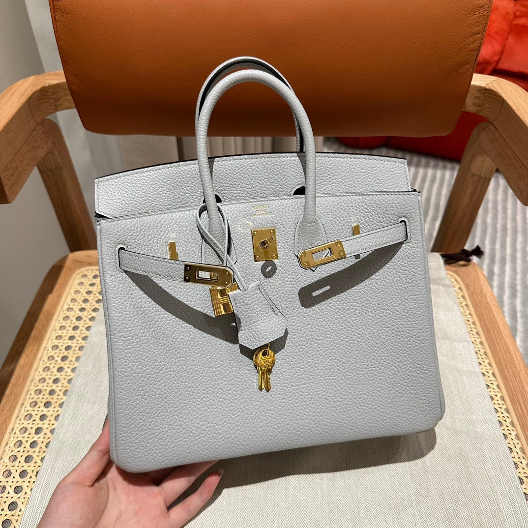 Hermes Birkin 25 Bag In Blue Pale Togo Leather