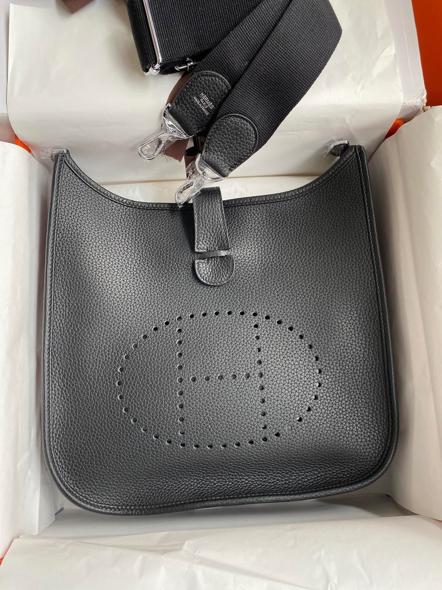 Hermes Evelyne III 29 Bag In Black Taurillon Clemence Leather