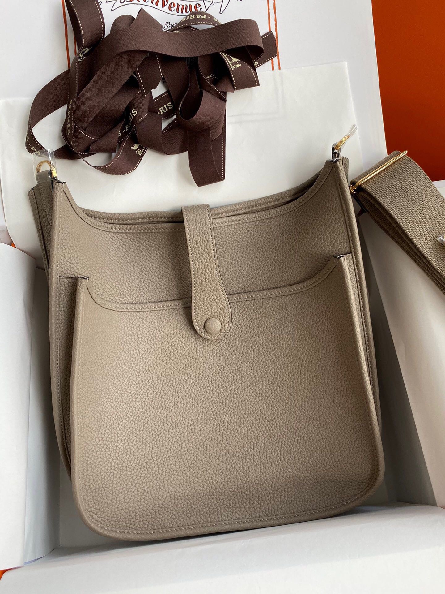 Hermes Evelyne III 29 Bag In 18 Etoupe Taurillon Clemence Leather