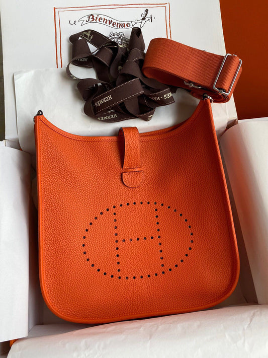 Hermes Evelyne III 29 Bag In Orange Taurillon Clemence Leather