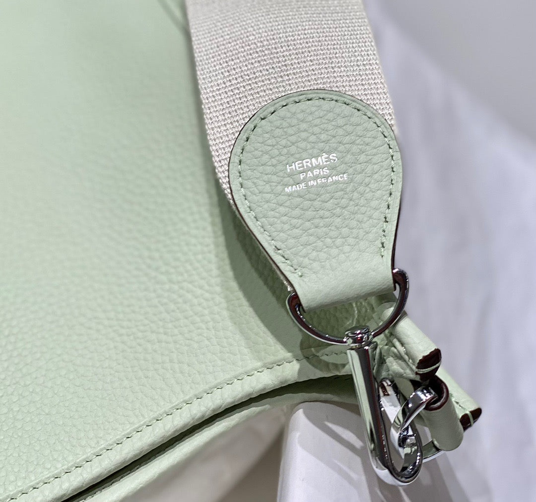 Hermes Evelyne III 29 Bag In Bubble Green Taurillon Clemence Leather