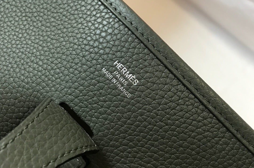 Hermes Evelyne III 29 Bag In Almond Green Taurillon Clemence Leather