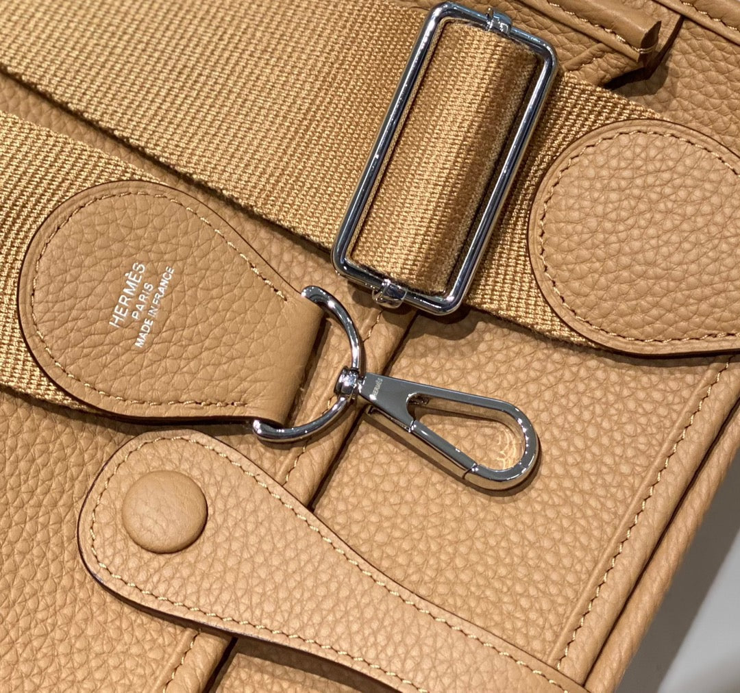 Hermes Evelyne III 29 Bag In Chai Taurillon Clemence Leather