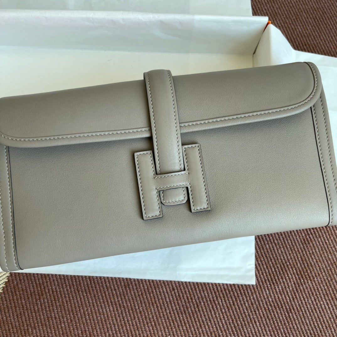 Hermes Jige Elan 29 Clutch Bag In Gris Mouette Swift Leather