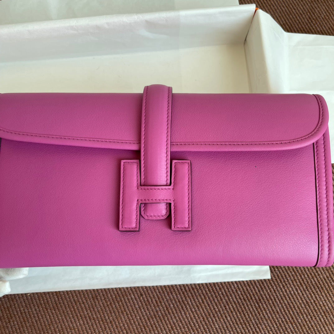 Hermes Jige Elan 29 Clutch Bag In Magnolia Powder Swift Leather