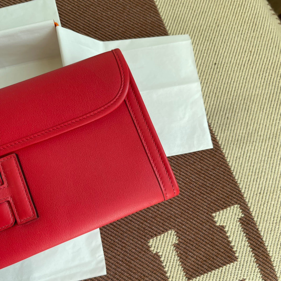 Hermes Jige Elan 29 Clutch Bag In Red Swift Leather