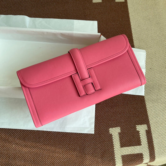 Hermes Jige Elan 29 Clutch Bag In Rose AzaleeSwift Leather