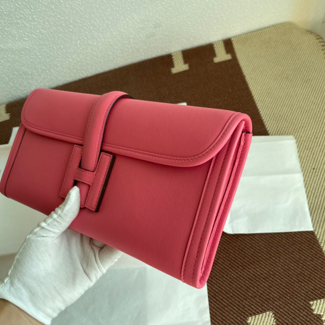 Hermes Jige Elan 29 Clutch Bag In Rose AzaleeSwift Leather