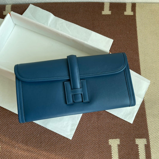 Hermes Jige Elan 29 Clutch Bag In Dark Blue Swift Leather