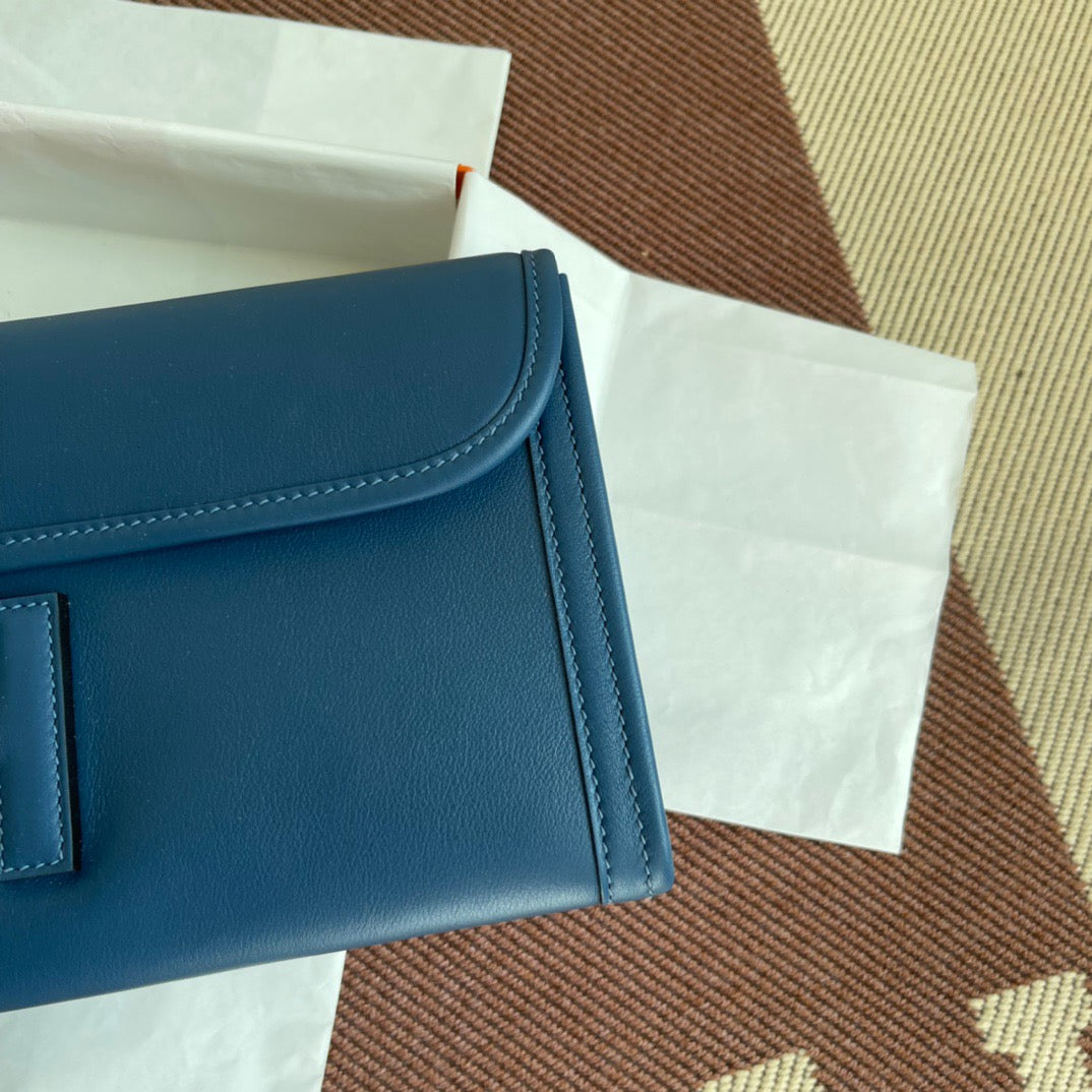 Hermes Jige Elan 29 Clutch Bag In Dark Blue Swift Leather