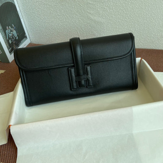 Hermes Jige Elan 29 Clutch Bag In Black Swift Leather