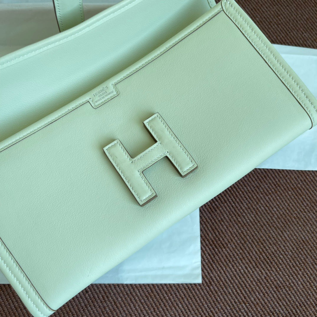 Hermes Jige Elan 29 Clutch Bag In Craie Swift Leather