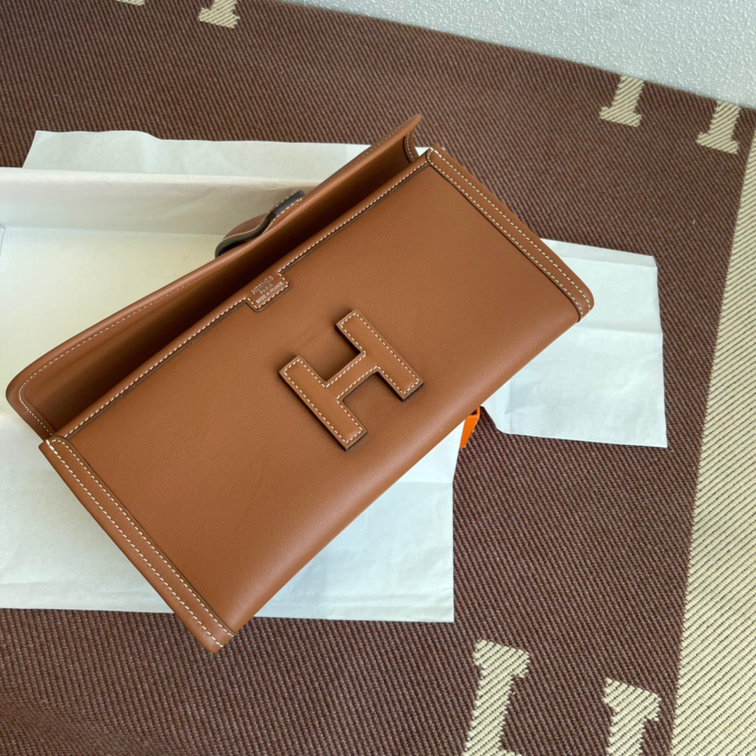 Hermes Jige Elan 29 Clutch Bag In Khaki Swift Leather