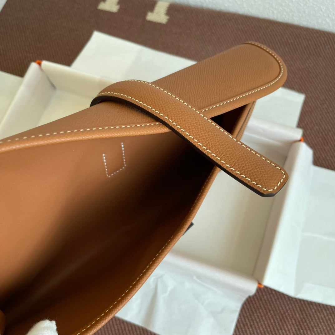 Hermes Jige Elan 29 Clutch Bag In Khaki Epsom Leather